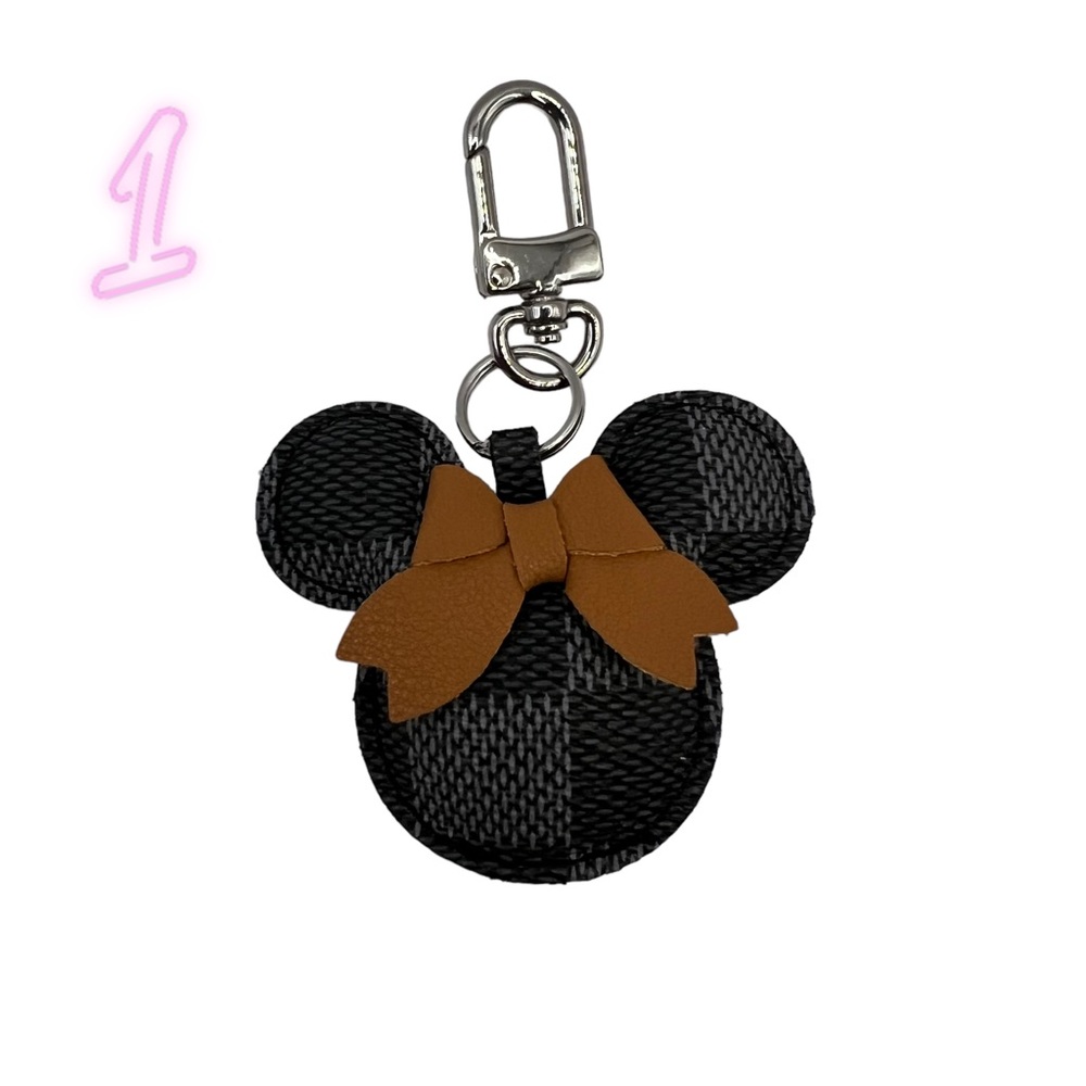 NEW Monogram Mouse Keychain Bag Charm - Picture 6 of 16